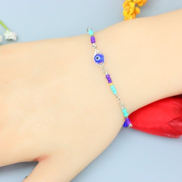 "Elegant & Trendy Bracelet, A Perfect Gift for Women, Thoughtful, EVCH1875 - Picture 5 of 10